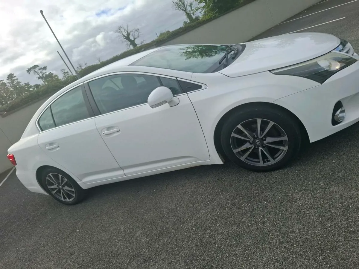 Fresh NCT - 2012 Toytota Avensis 2.0 d4d - Image 2