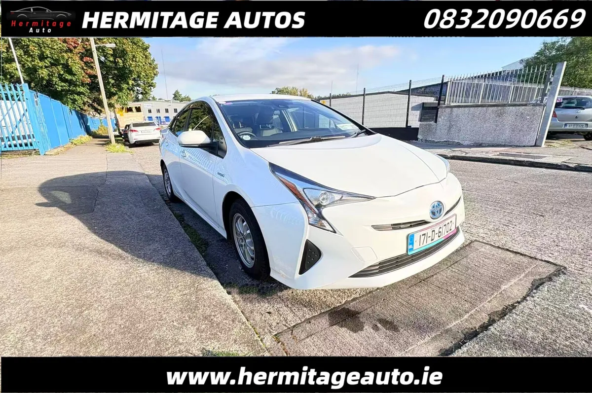 Toyota Prius 1.8 Hybrid 2017 - Image 1