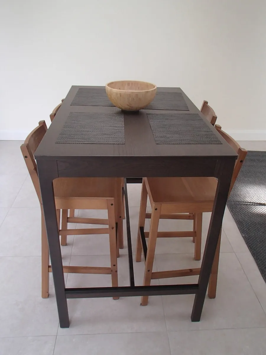 Dining table and four chairs - Image 1