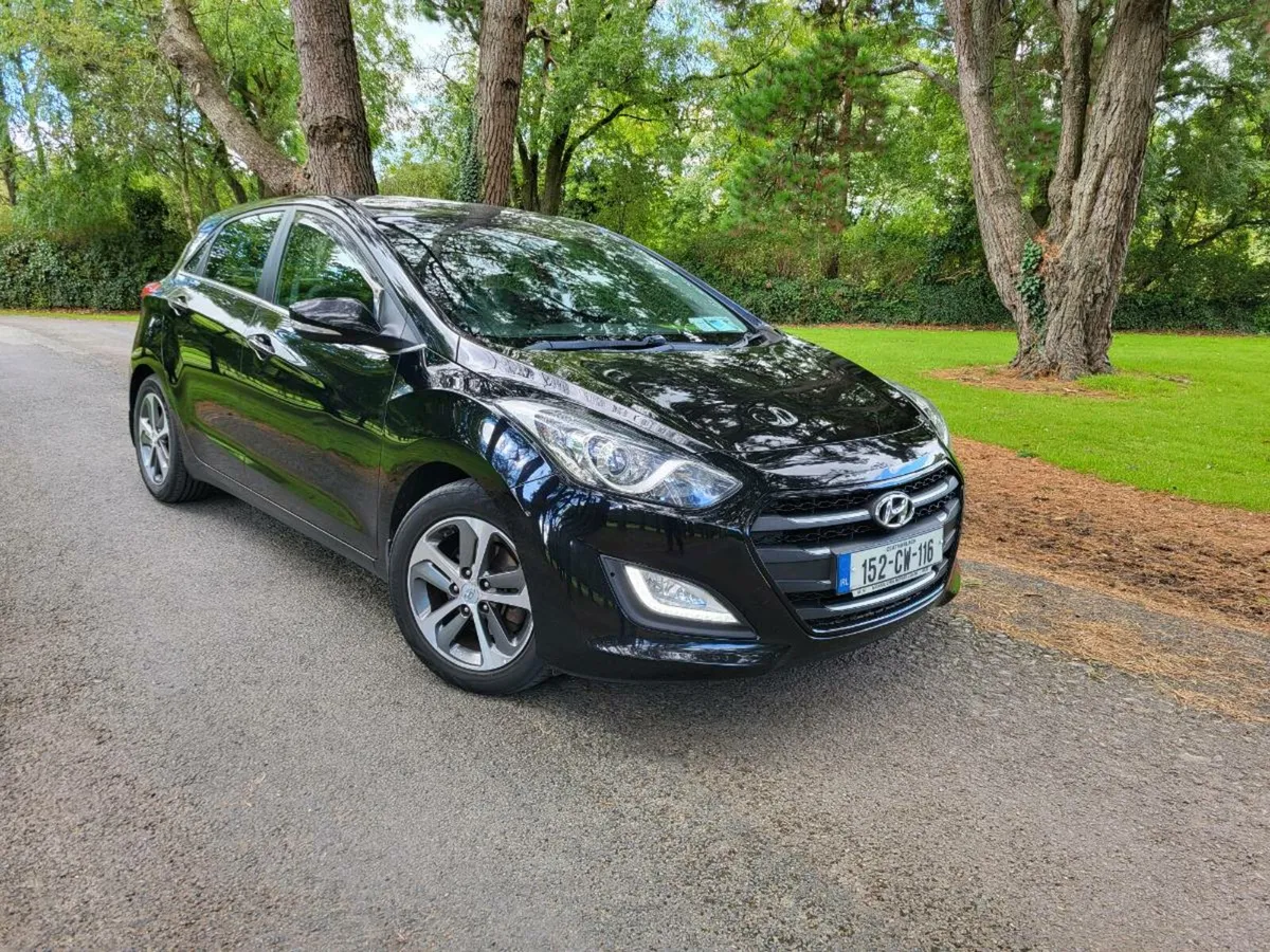 Hyundai i30 deluxe 1.6 diesel - Image 1