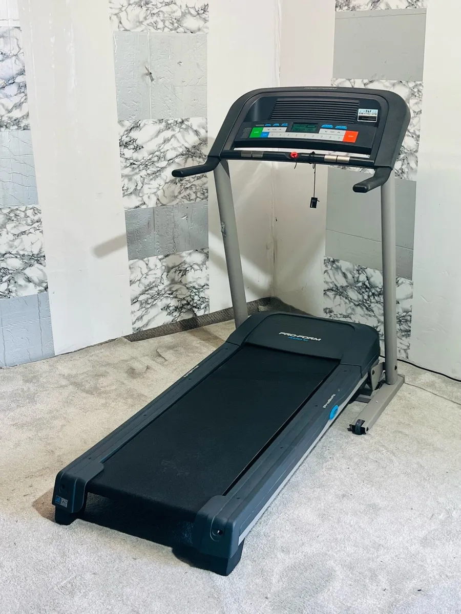 Pro-form motorised treadmill - Image 1