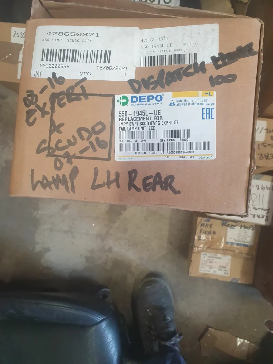 Car lamp - Image 1