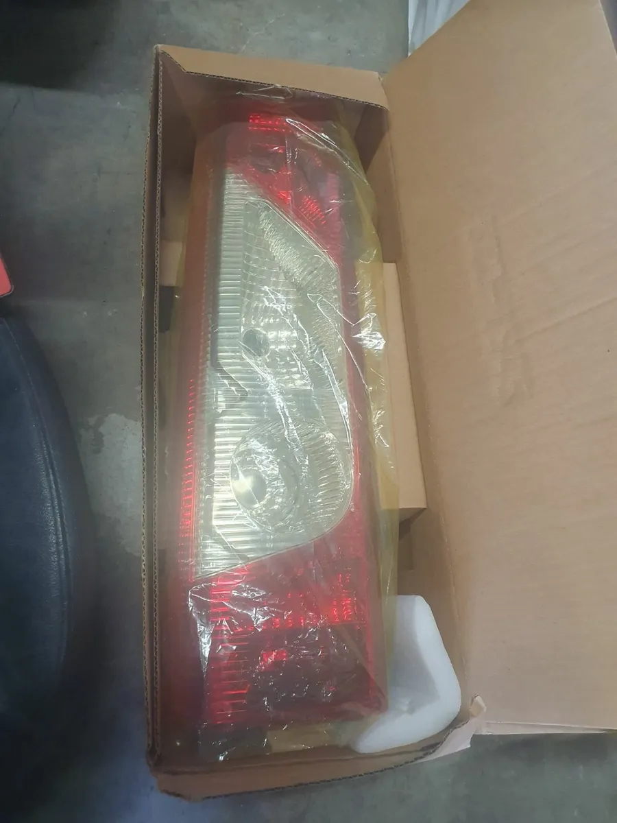 Car lamp - Image 2