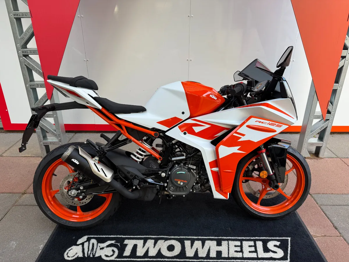 KTM RC 125 OCTOBER DEAL ONLY €4,950 !!!!!!!! - Image 1