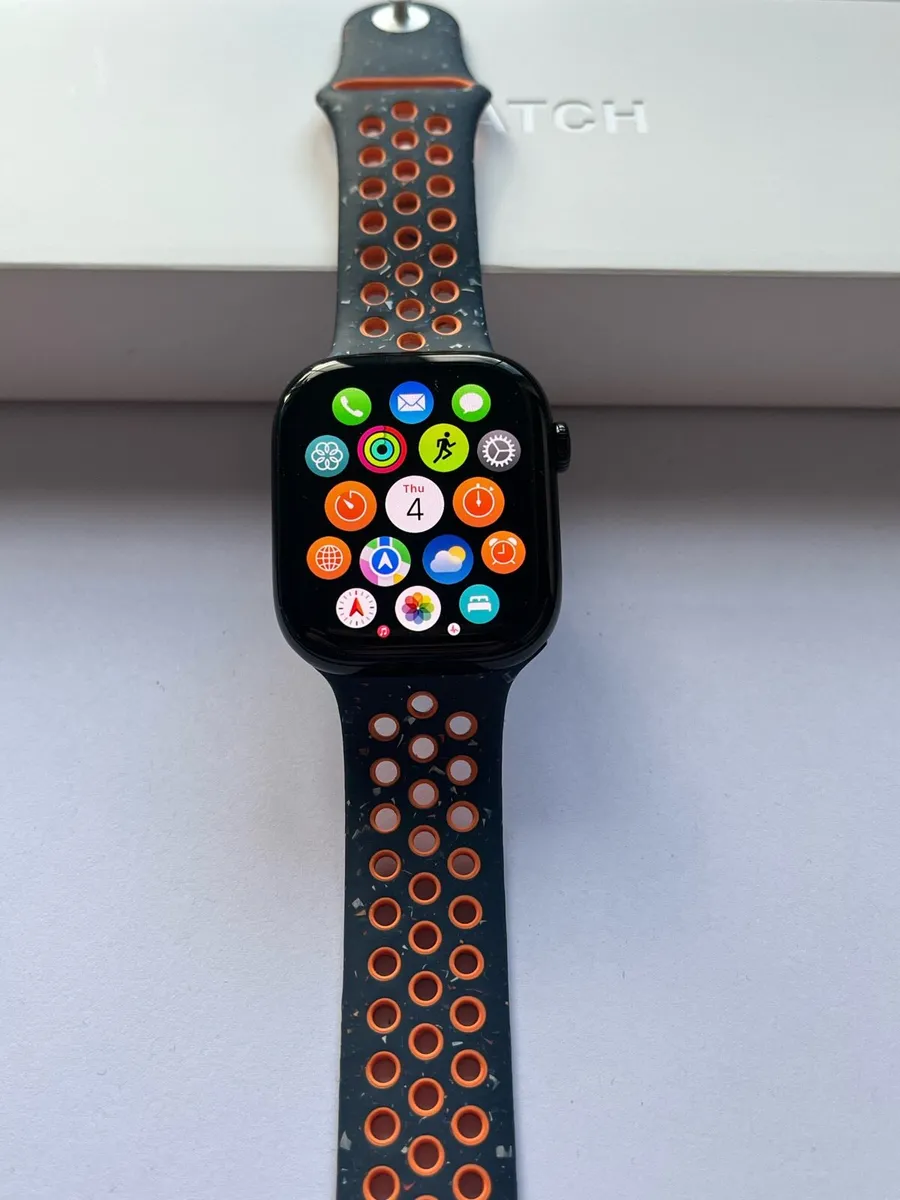Apple Watch series 10 with original box 46mm - Image 1