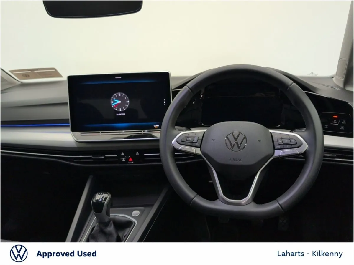 Volkswagen Golf Edition 75 1.5tsi 5DR 116HP - Image 4
