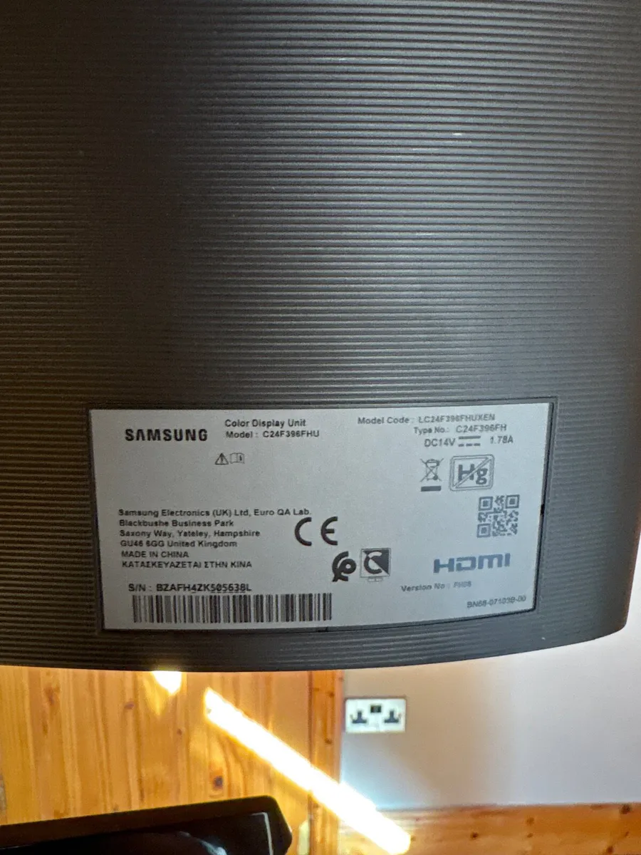 24” Samsung Curved Monitor - Image 2