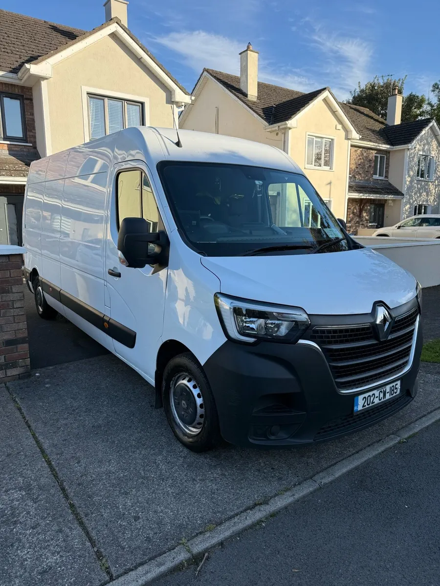 Renault Master - Image 2