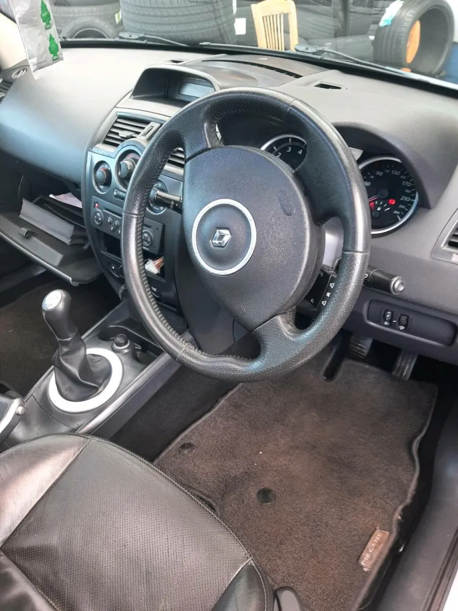Renault megane Monaco edition - Image 4