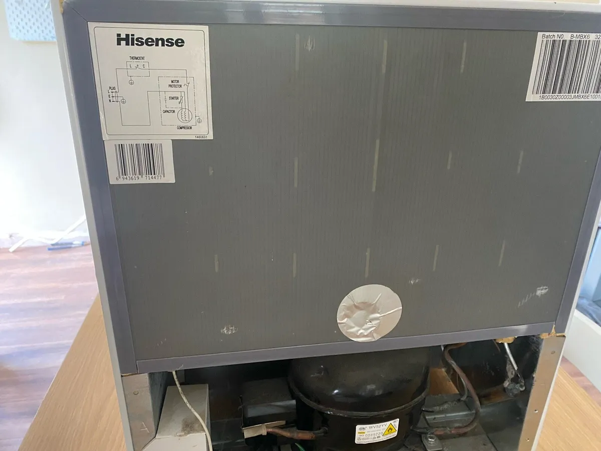 Small Freezer - Image 3