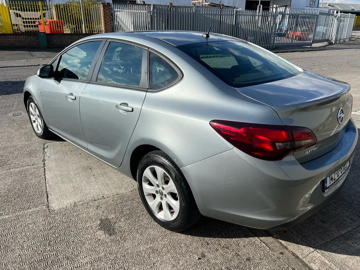 2014 Opel Astra 1.3 CDTI NCT & TAX - Image 4
