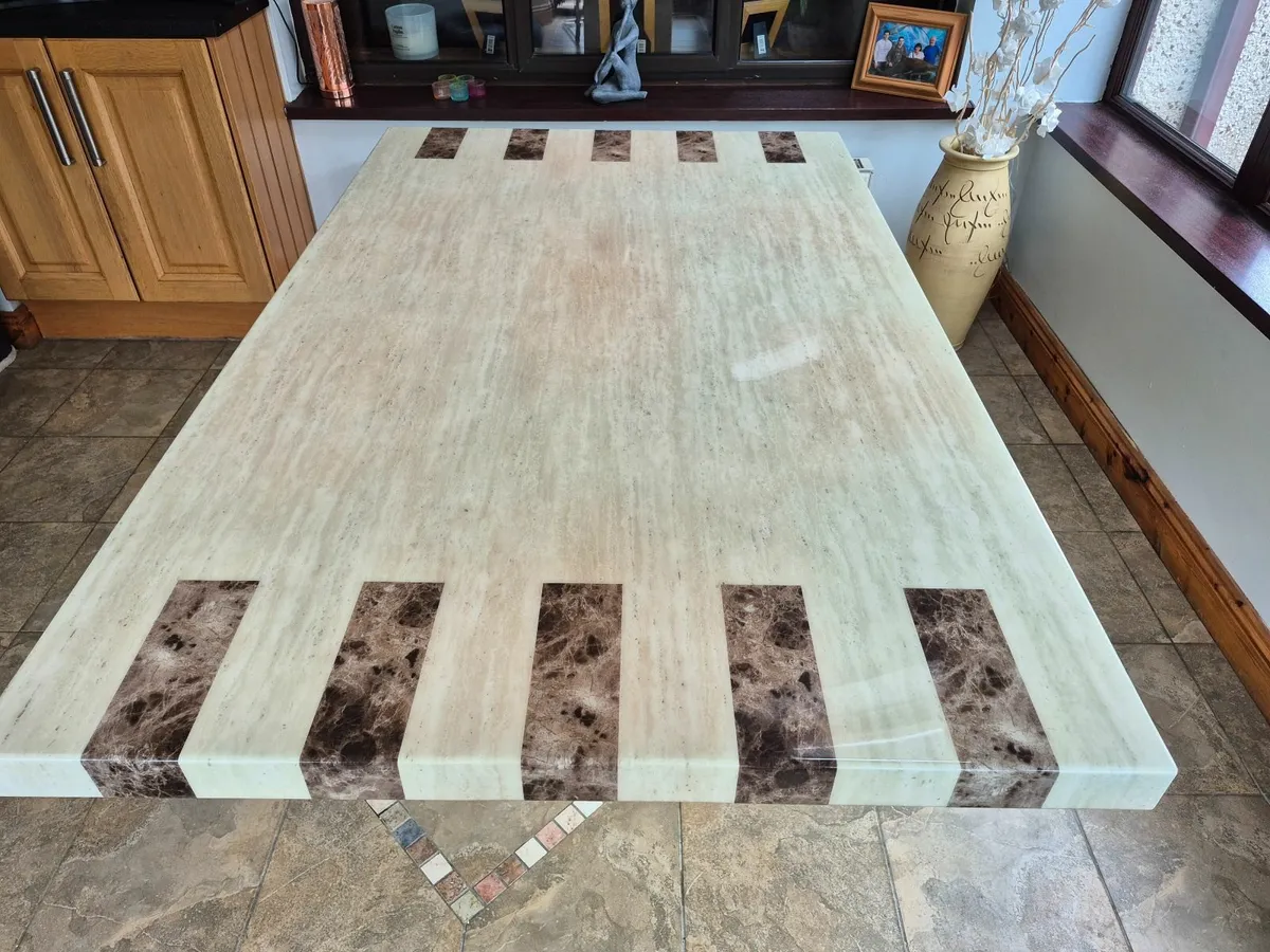 Kitchen table - Image 4