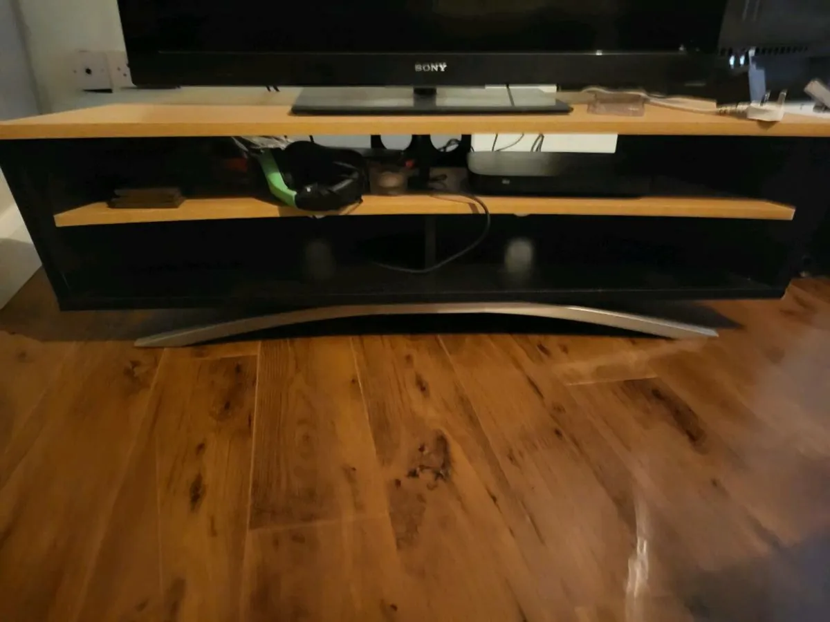 Tv unit - Image 1