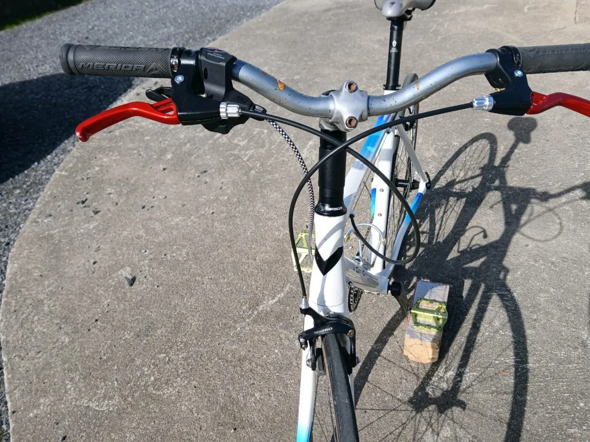 Cycling - Image 1