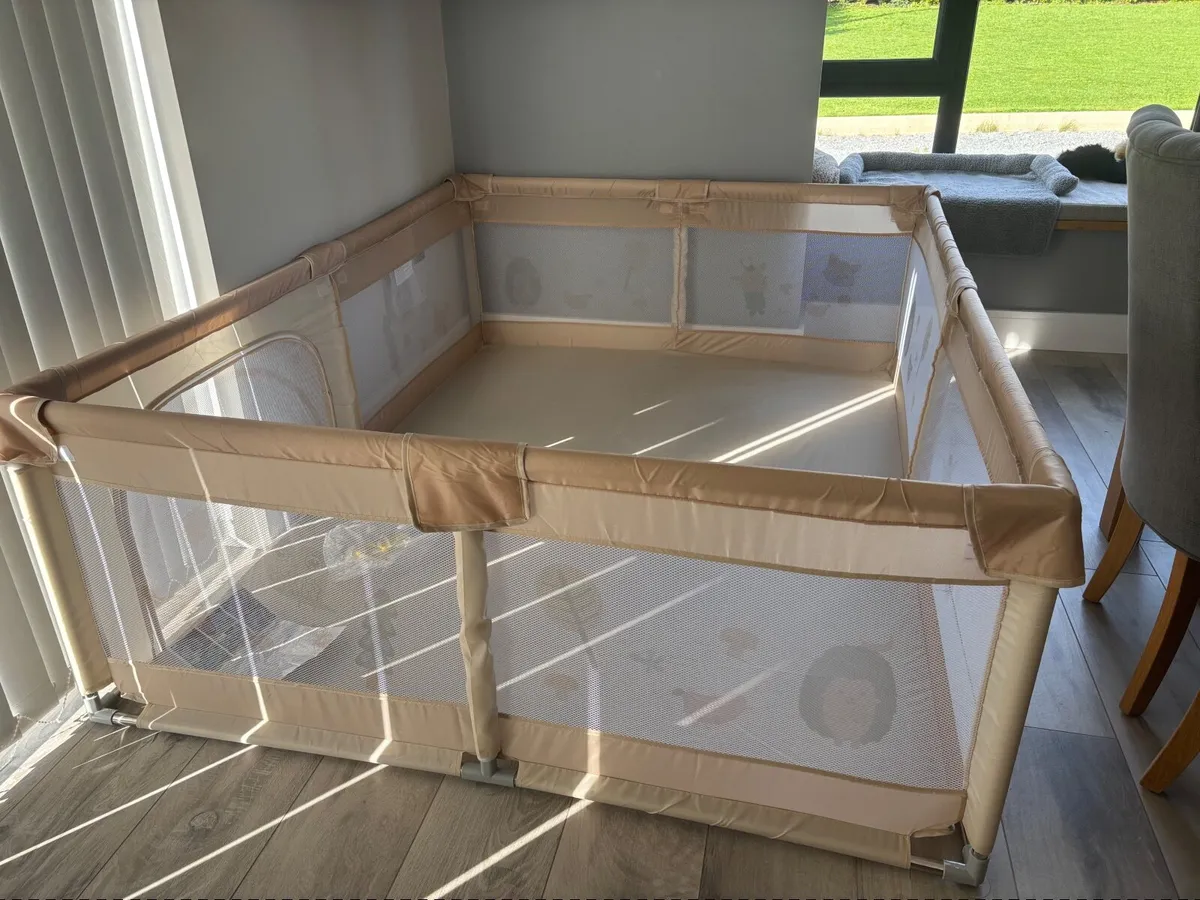 Playpen