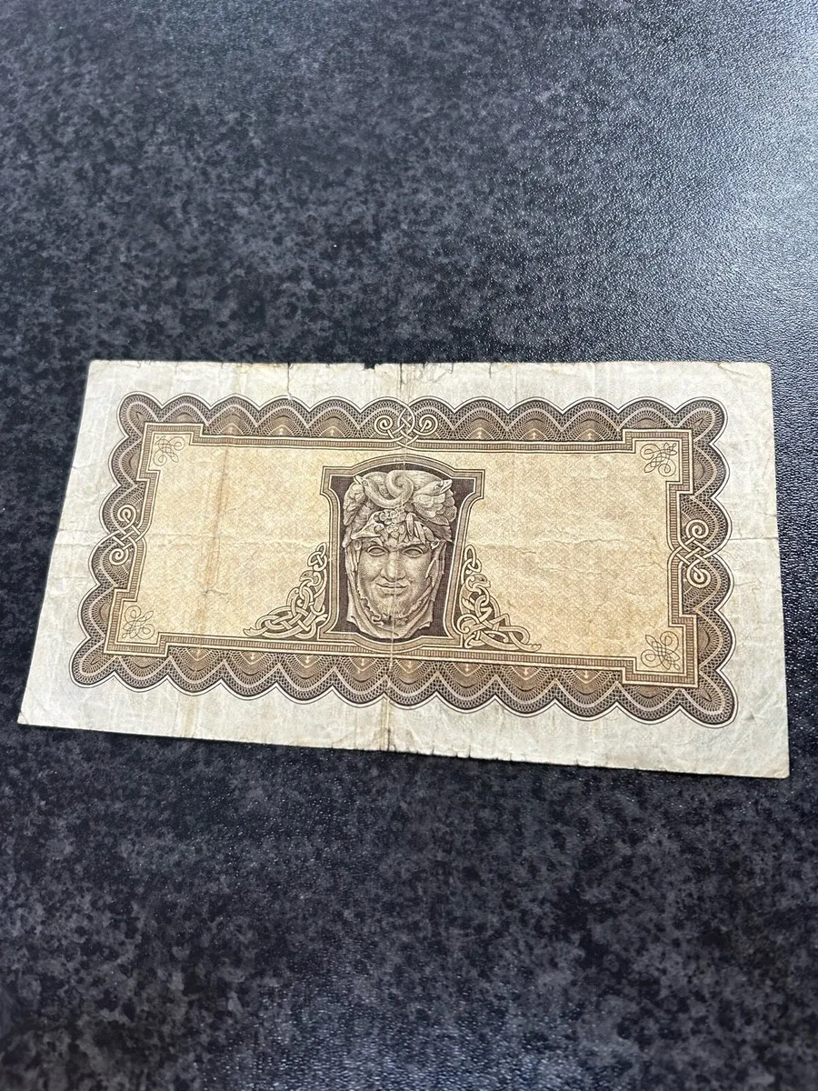 1941 Irish 5 Pound Note. War code C - Image 2