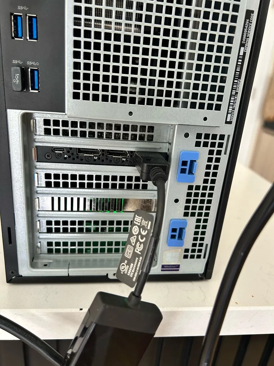 Precision 5820 - Image 3