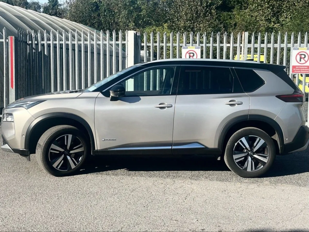 Nissan X-Trail Epower X-trail SVE 5 Seater  just - Image 4