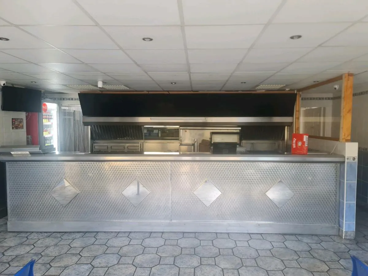 Unit of 3 frymaster - Image 4