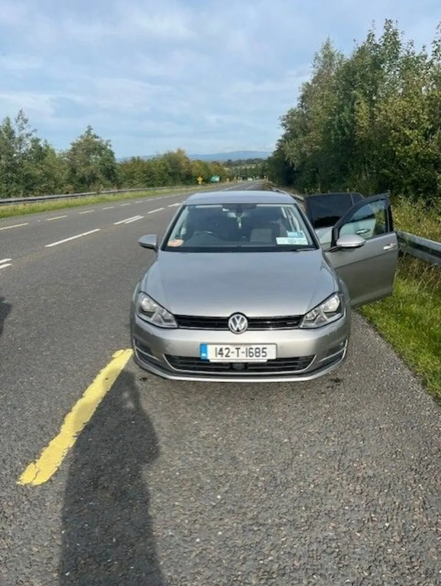 Volkswagen Golf 2014 - Image 2