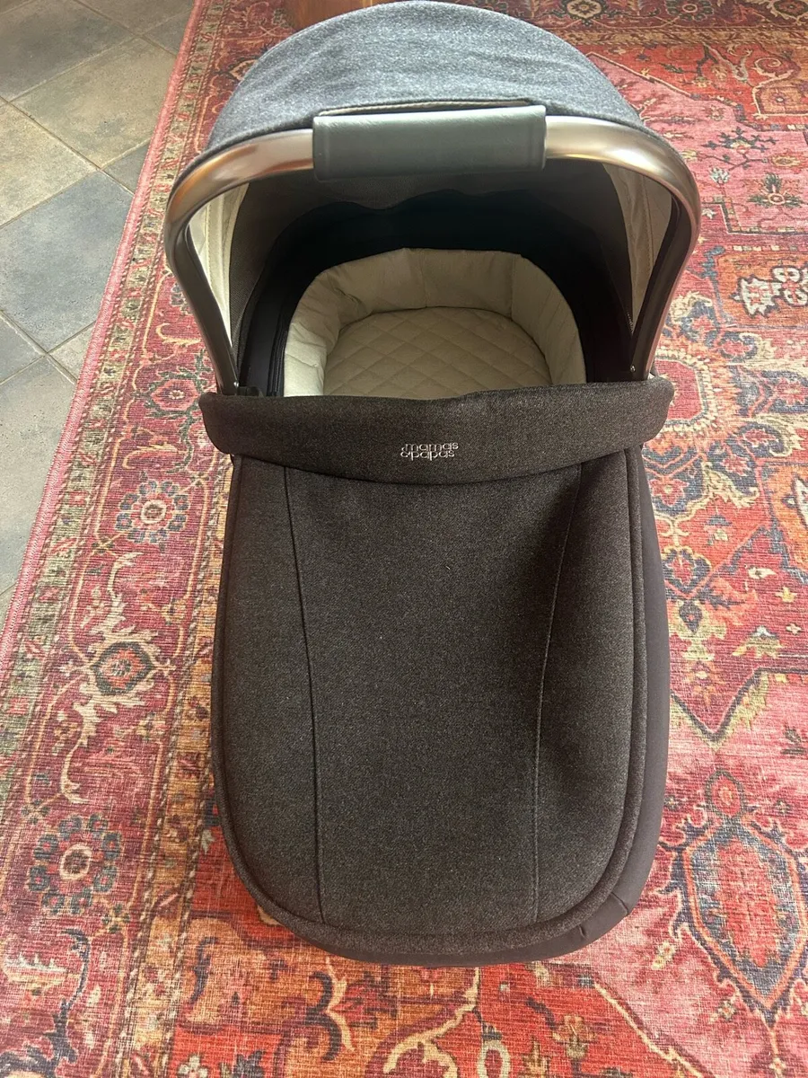 Mamas and Papas Ocarro Carrycot - Image 2