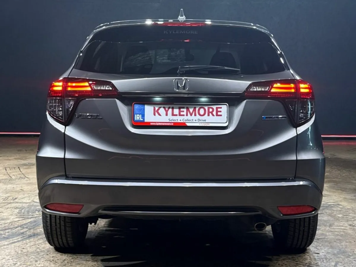 Honda Vezel 1.5 HYBRID AUTOMATIC - CRUISE CONTROL - Image 4