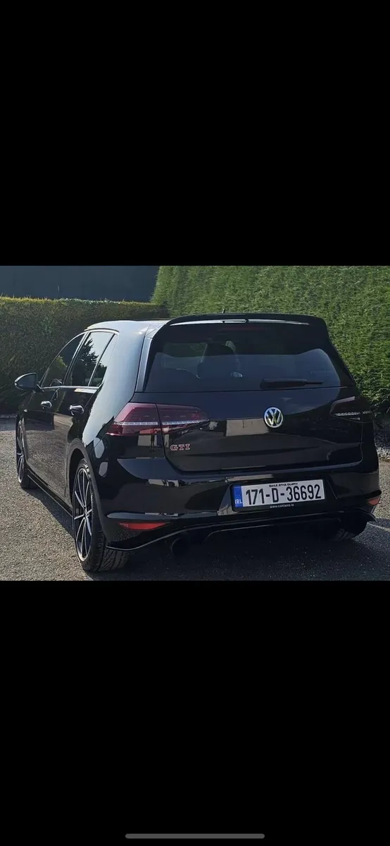 Volkswagen Golf GTI Edition 40 Clubsport - Image 4