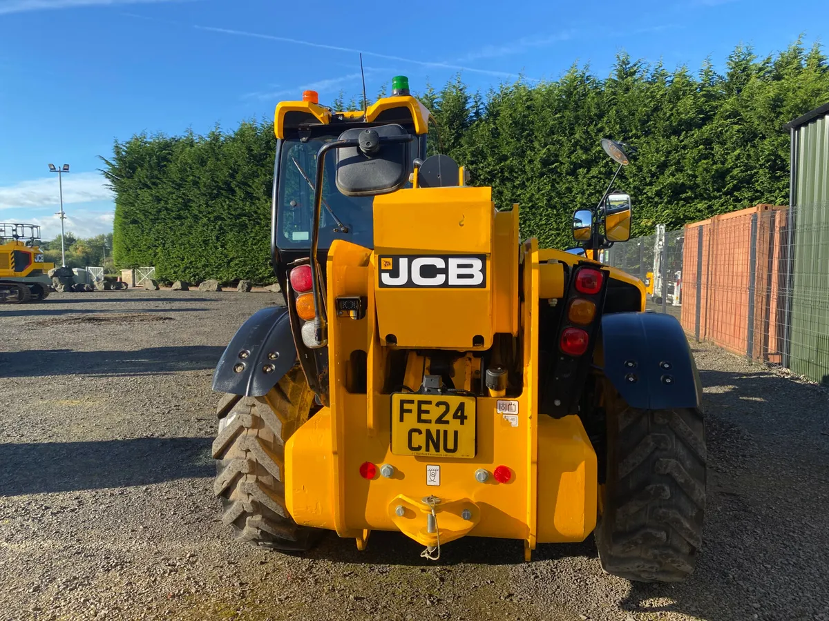 JCB 540V180 TELEHANDLER YEAR 2024 - Image 3