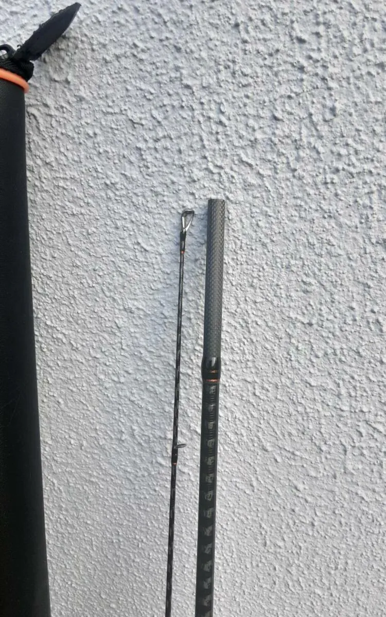 Savage gear sg8 spinning rod - Image 1