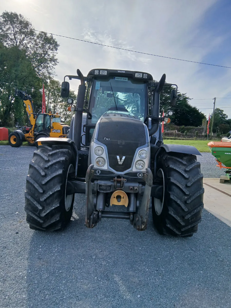 Valtra T163 - Image 2
