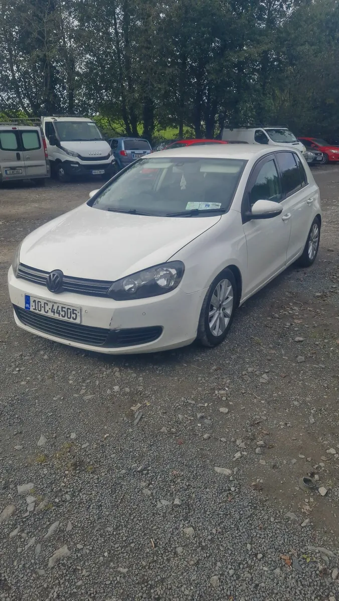 Volkswagen Golf 2010 - Image 1