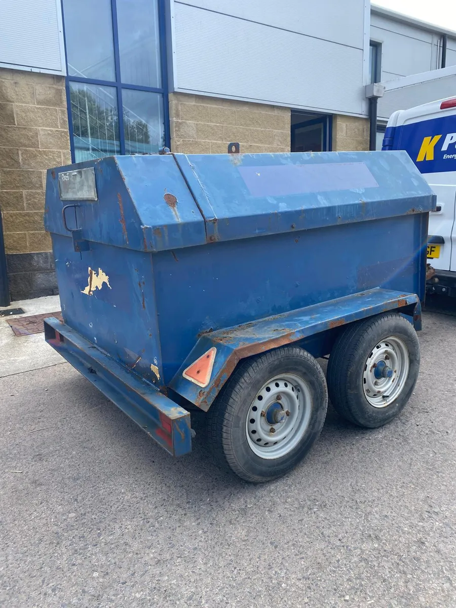 1100LTR TOWABLE FUEL BOWSER C/W 12V PUMP - Image 4