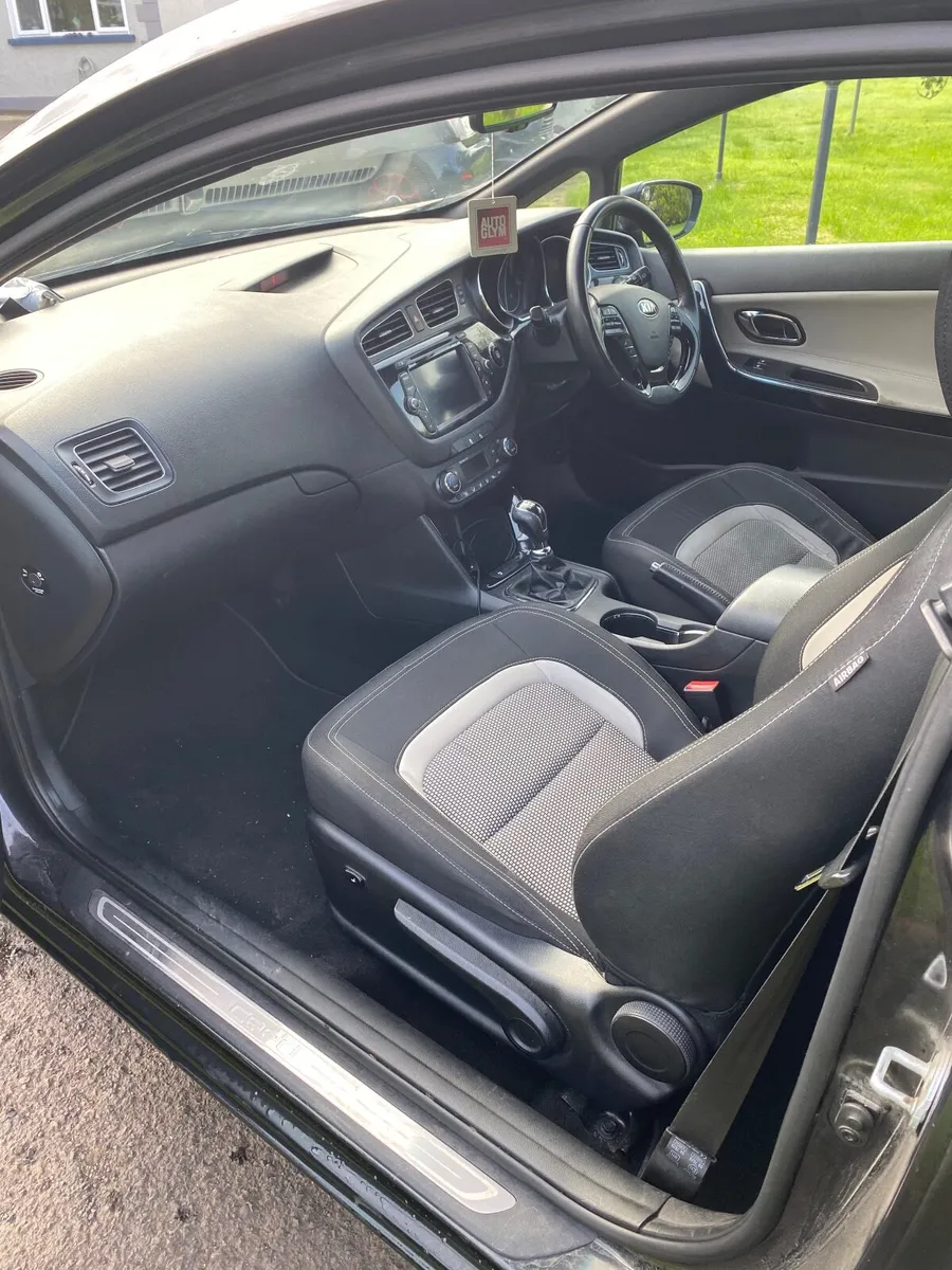 Kia Ceed 2013 - Image 3