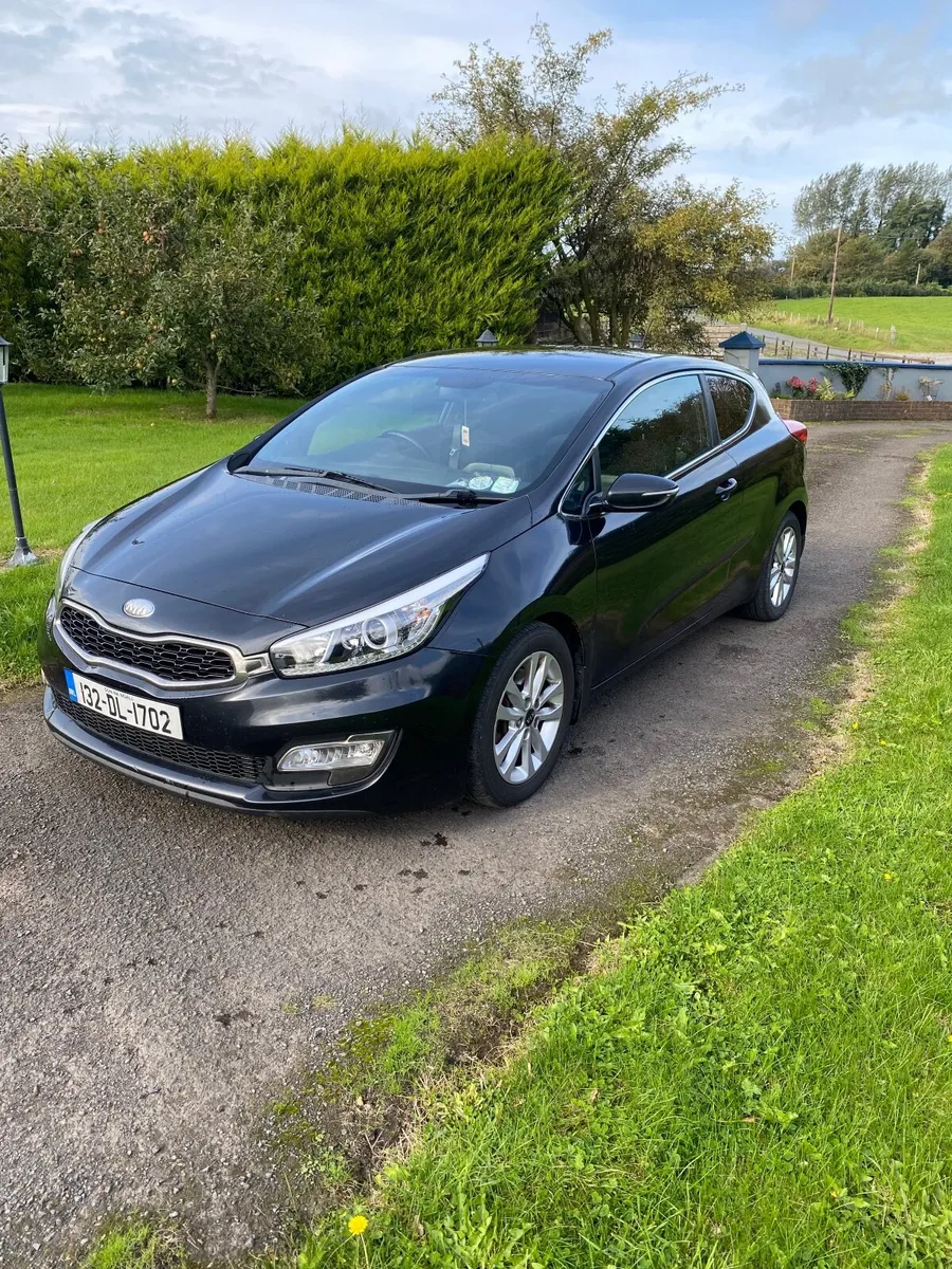 Kia Ceed 2013 - Image 1