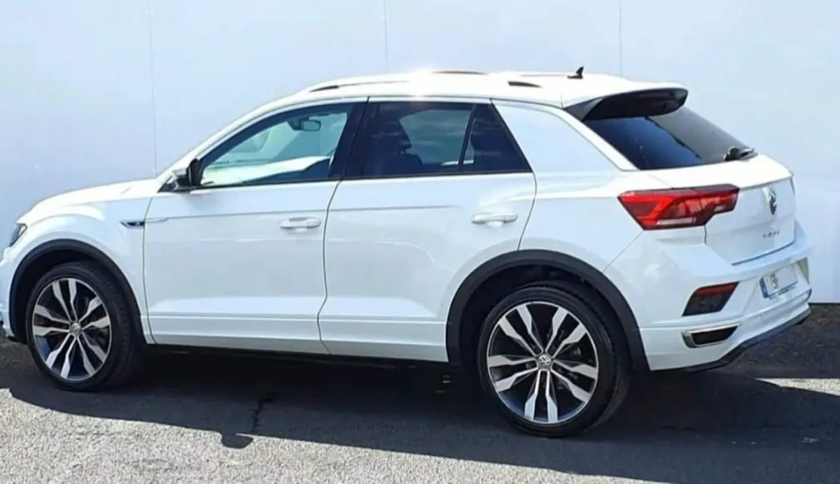 Volkswagen T-Roc R-line - Image 2
