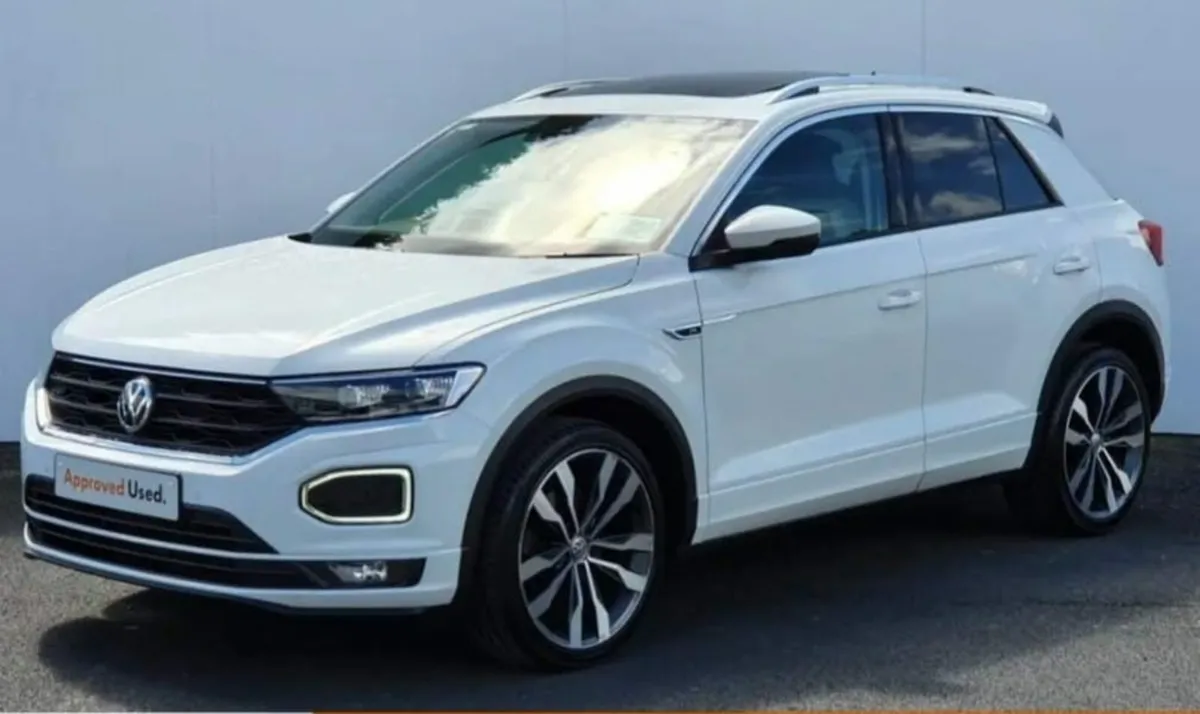 Volkswagen T-Roc R-line - Image 1