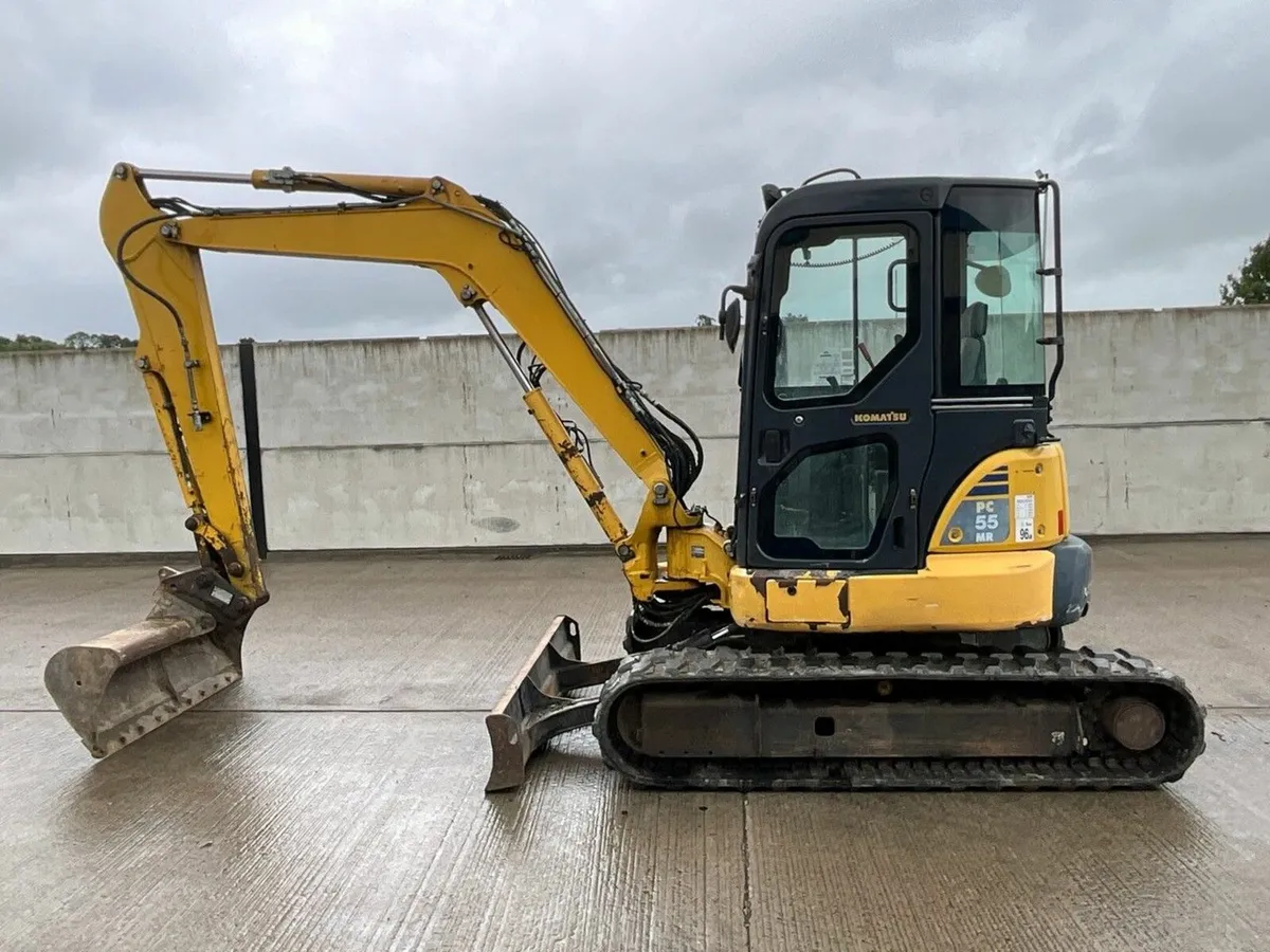 KOMATSU PC55MR-3 5.5 TON MIDI EXCAVATOR - Image 4