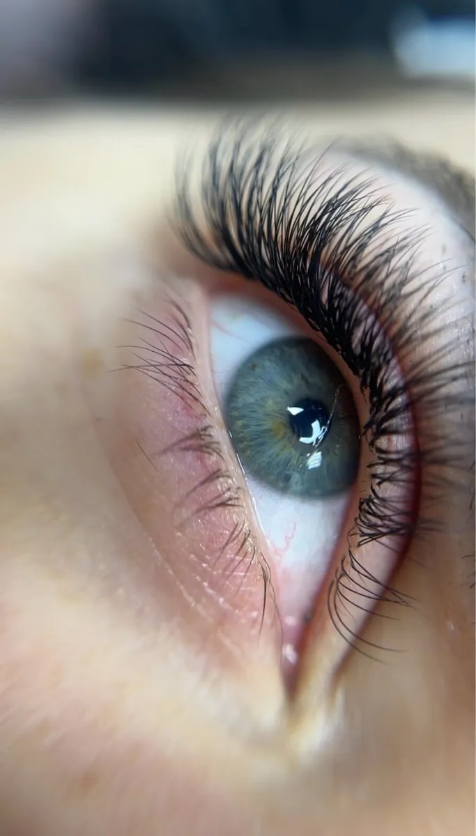 eyelash extensions - Image 2
