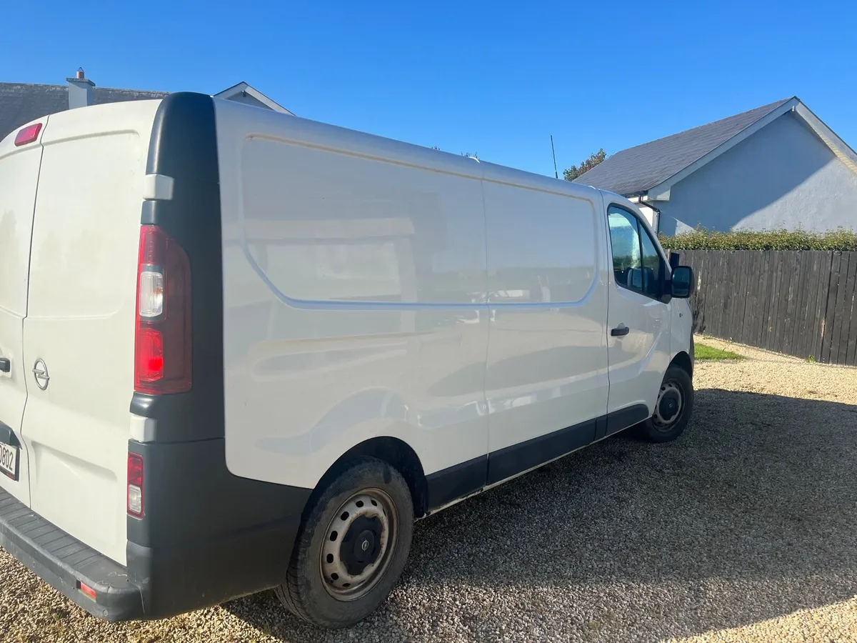 Opel Vivaro 2019 - Image 2