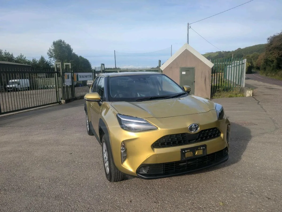 Toyota Yaris - Image 1