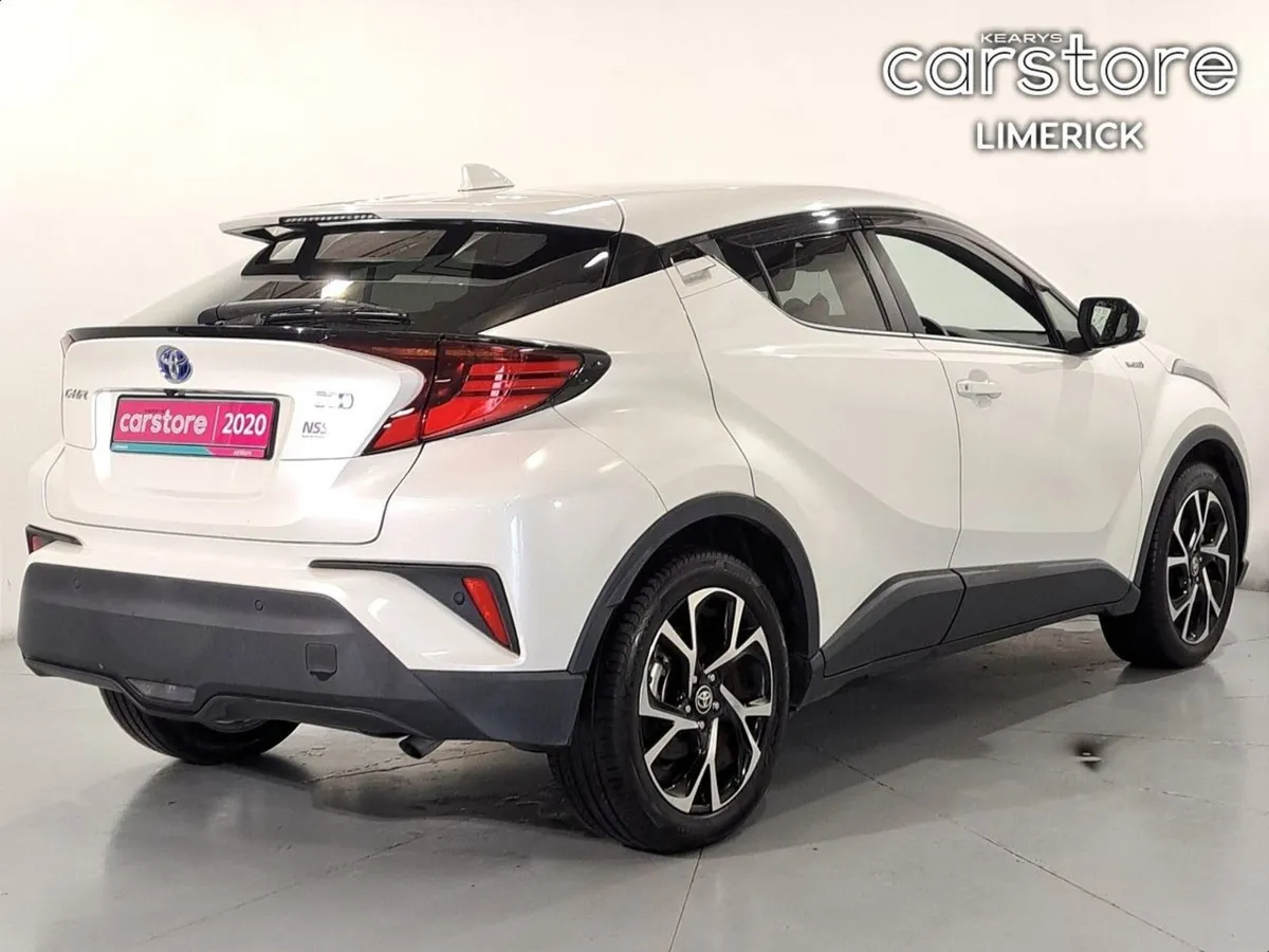 Toyota C-HR 1.8 Hybrid - Image 3