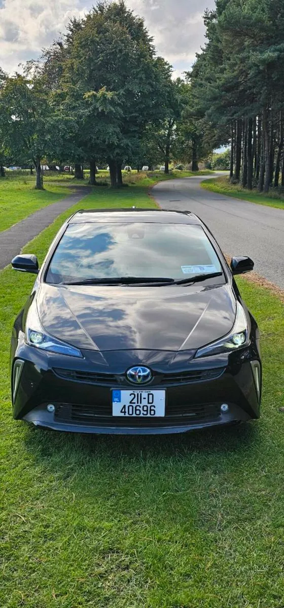Toyota prius 1.8  2021 hybrid + Patrol NCT22-05-27 - Image 2