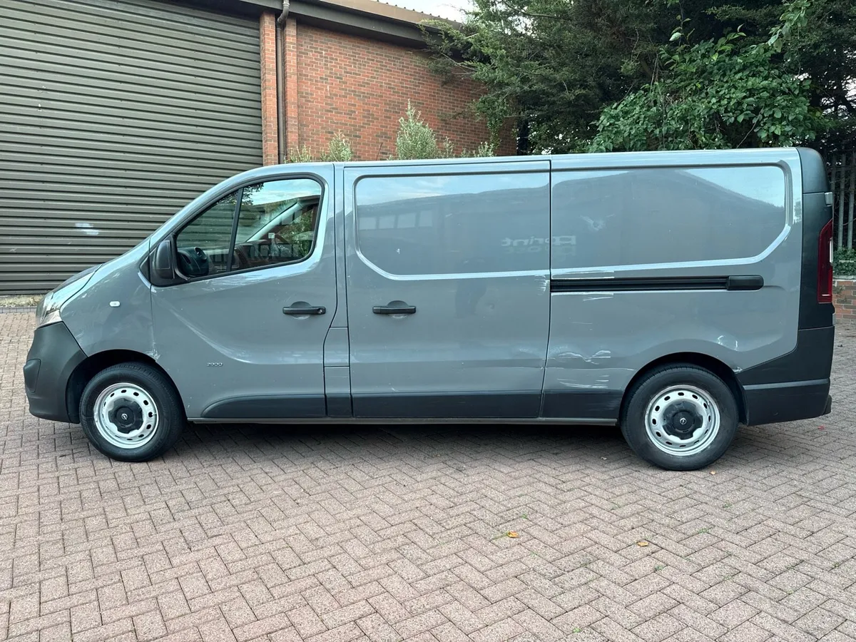 Opel Vivaro - Image 3
