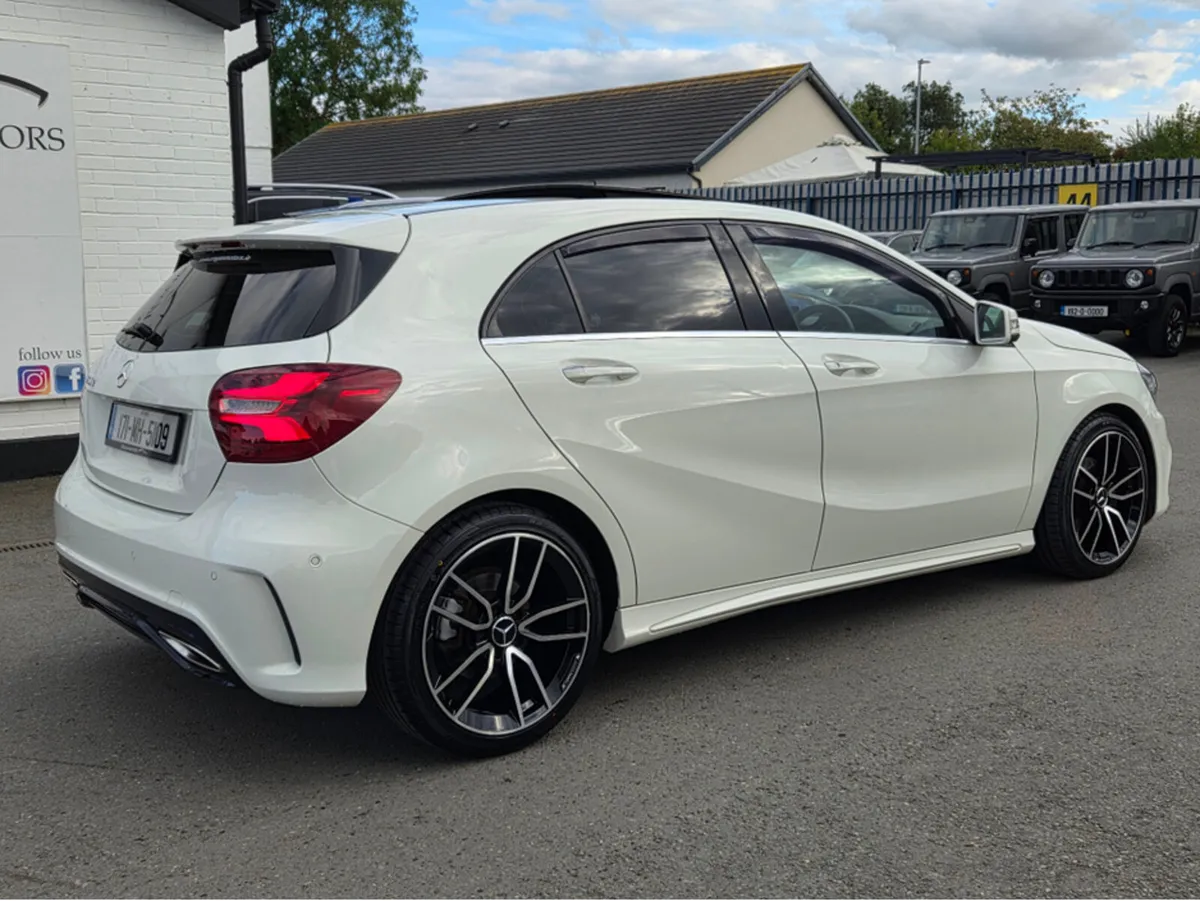 Mercedes-Benz A-Class A200D AMG-LINE PREMIUM+ - Image 3
