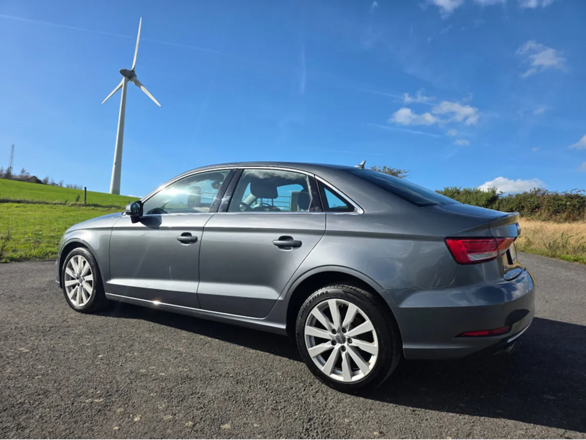 Audi A3 1.6 TDI 110 SE 4DR - Image 2