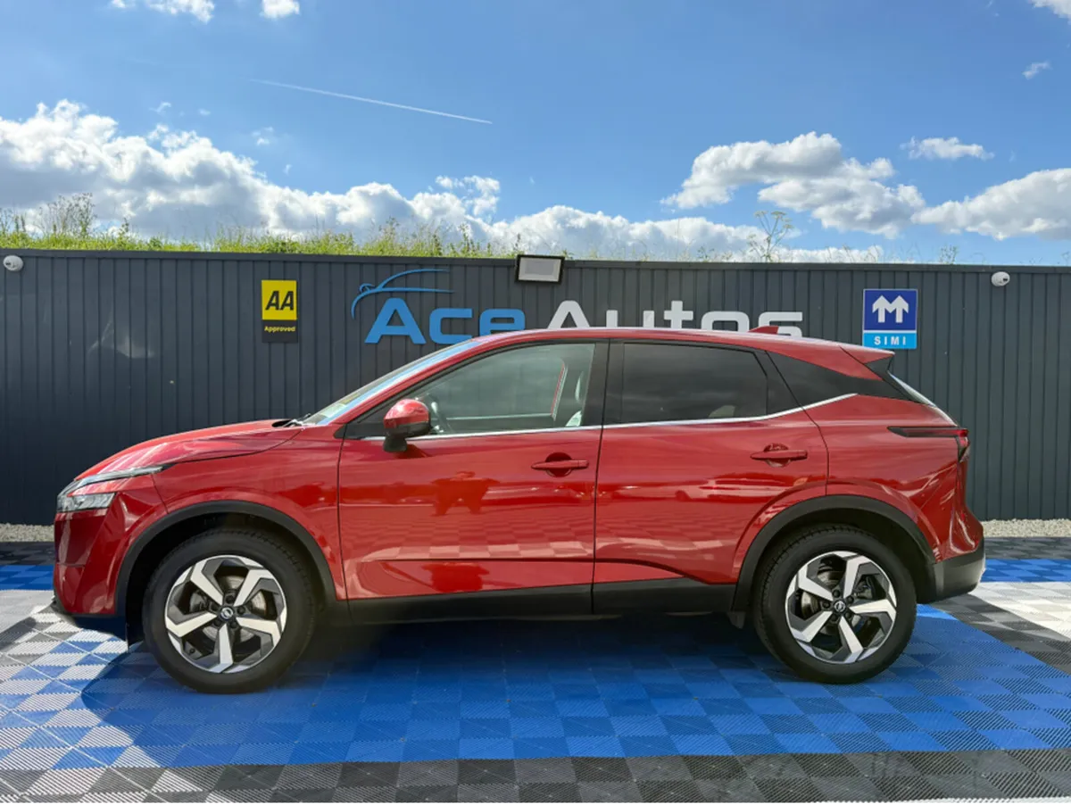 Nissan Qashqai 1.3 PETROL - MANUAL - 12M WARRANTY - Image 4