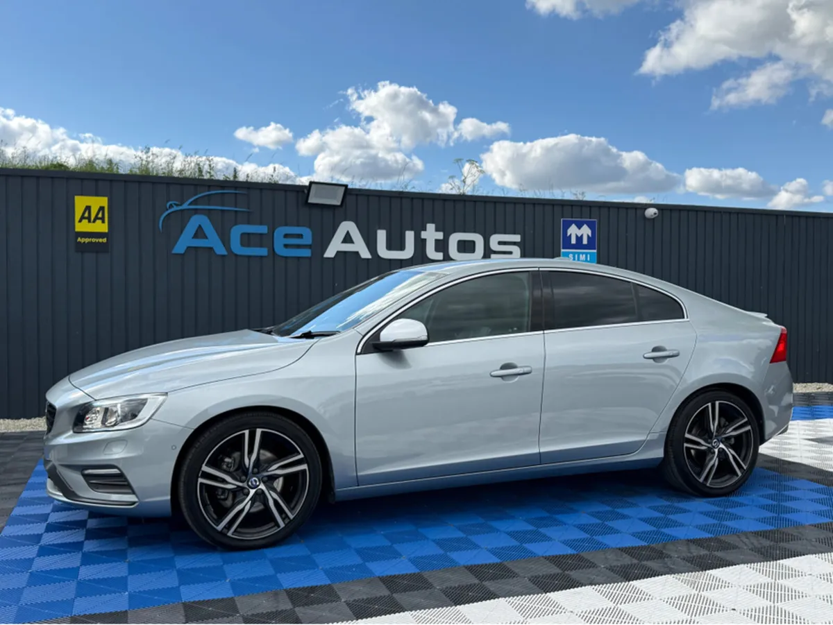 Volvo S60 R-DESIGN - 2.0L PETROL 4WD - AUTO - 12M - Image 4