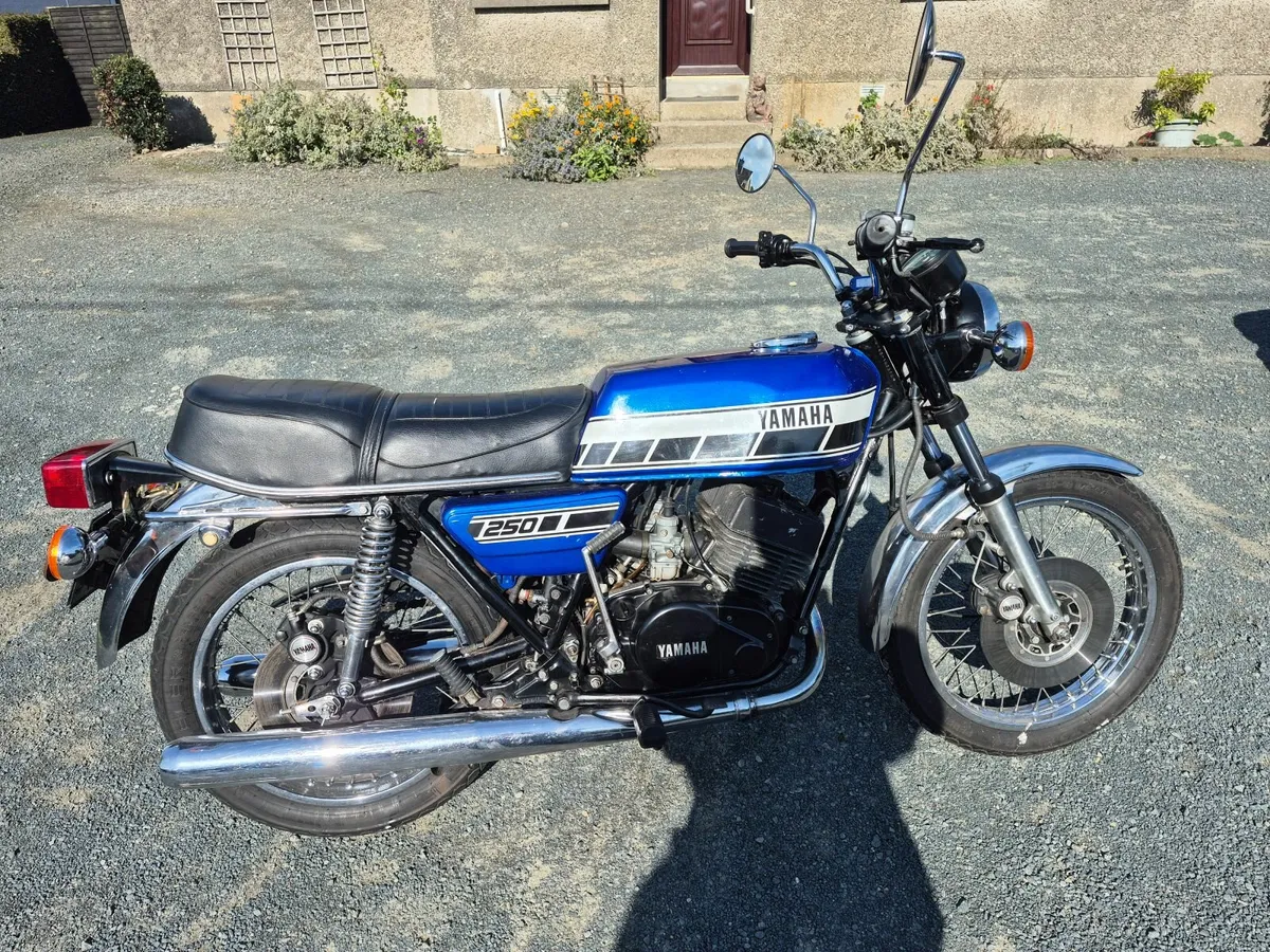 YAMAHA Other 1976 - Image 2