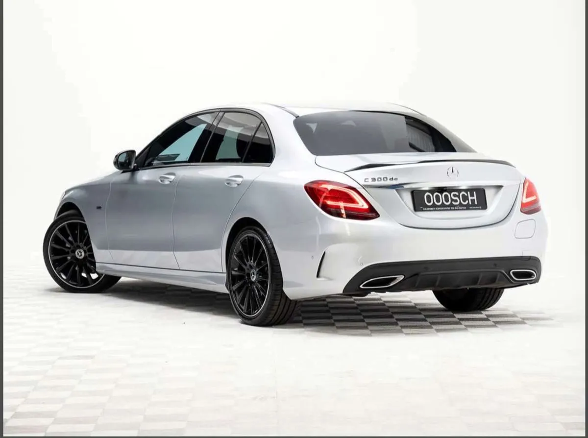 Mercedes Benz c300DE AMG line premium 316BHP AUTO - Image 4