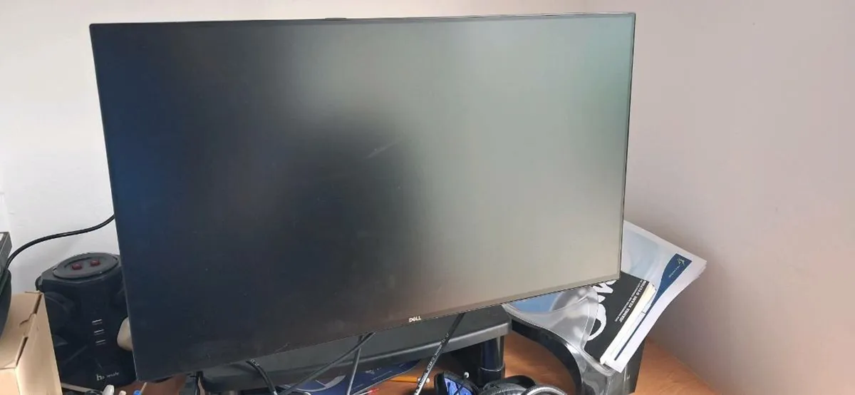 Dell monitor - Image 1